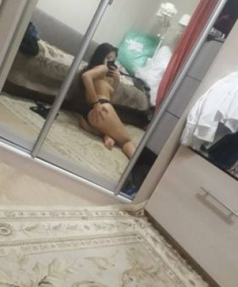 В Москве я уже не первый год, знаю этот город как свои пять пальцев 🏙️. У меня широкий спектр услуг, и я с радостью смогу удовлетворить твои самые сокровенные фантазии. Кроме того, мои независимые отзывы говорят сами за себя - ты можешь быть уверен, что увлекательное приключение со мной стоит того! 😉 И не забудь взглянуть на мои фото - они помогут тебе представить, какая я действительно красивая и сексуальная. Жду тебя, милый, чтобы воплотить в жизнь твои дарк-фантазии. Доверься мне и отдайся мне полностью - я заслуживаю твоего внимания! 💋🔥 Нина